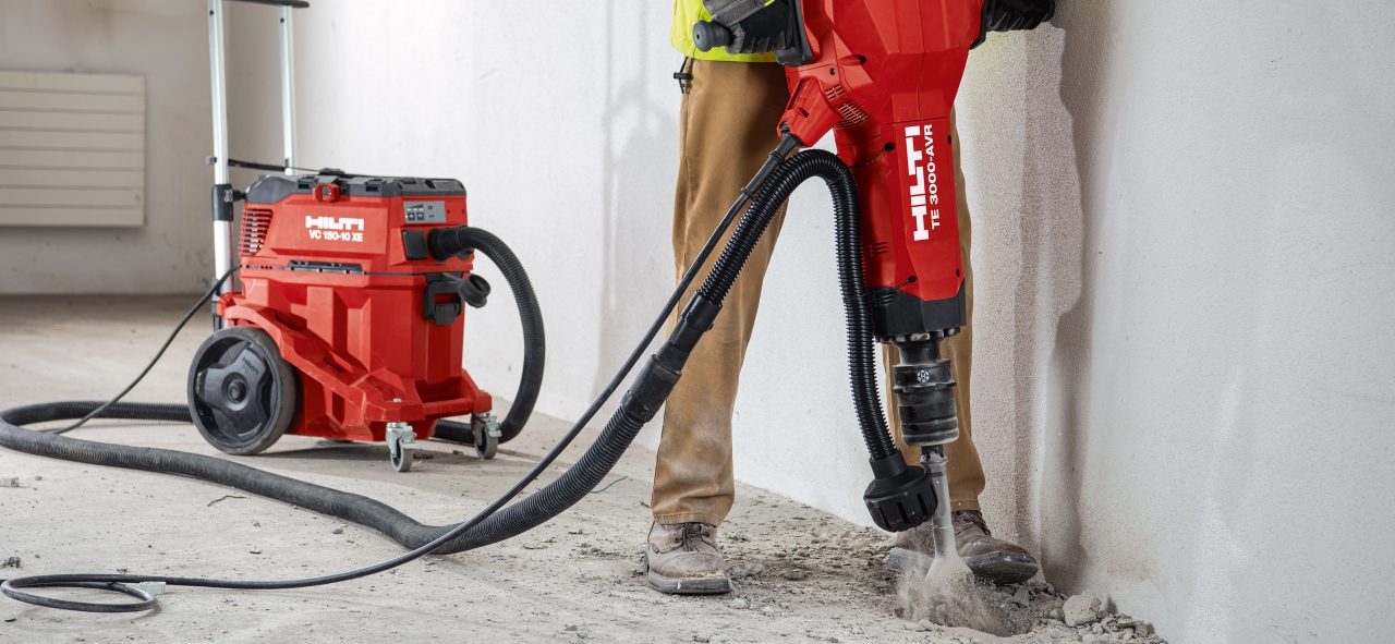 Bourání s bouracím kladivem TE 3000-AVR