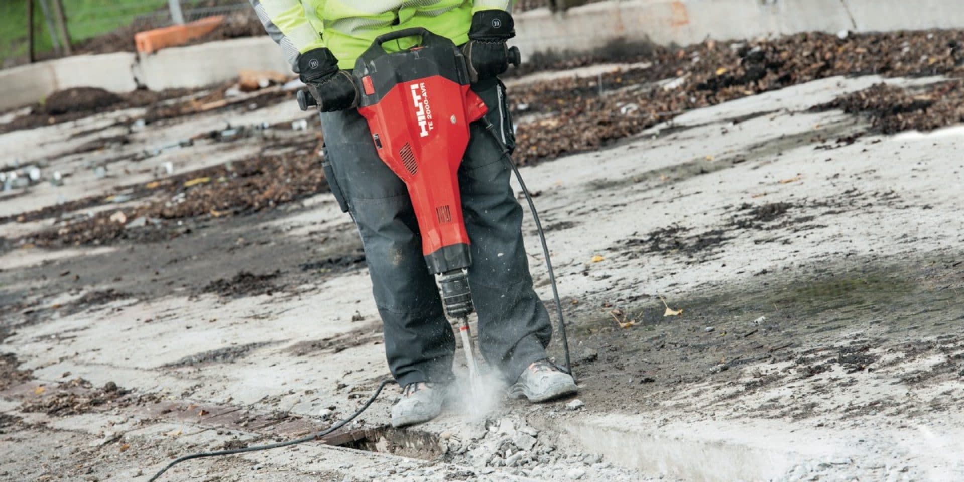 Hilti TE 2000-AVR A KATEGÓRIA LEGJOBB ERŐ/SÚLY ARÁNYA ALJZATBONTÁSHOZ