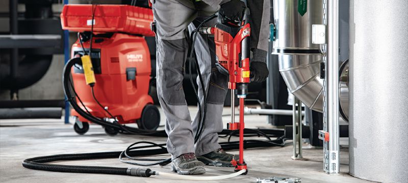 SPX-T abrazív fúrókorona Egyedülálló fúrókorona erősen koptató betonba való gyémántfúráshoz – a DD EC-1 és DD 30-W fúrógéphez (Hilti C+ gyorskioldós elhelyezővéggel) Alkalmazások 1