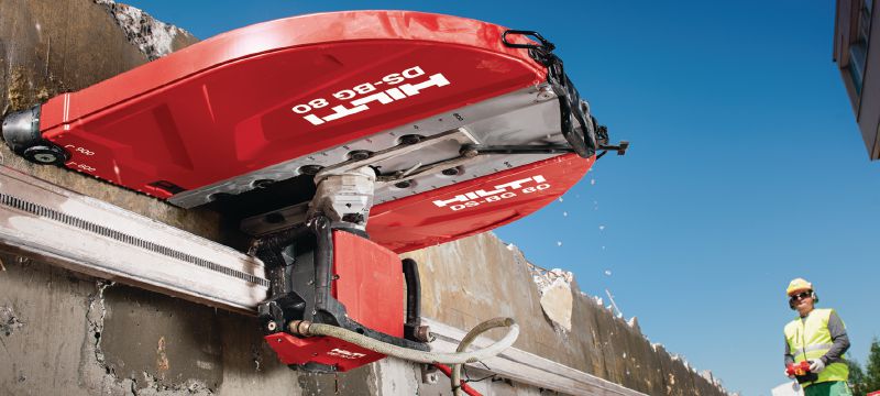 SPX MCL Equidist falvágólap (60HY: Hilti-, Husqvarna®- és Tyrolit®-készülékekhez) Egyedülálló falvágólap (15 kW) a nagy sebességű vágásért és a hosszabb élettartamért vasbetonban (a 60HY tengely illeszkedik a Hilti-, Husqvarna®- és Tyrolit®-falvágókra) Alkalmazások 1