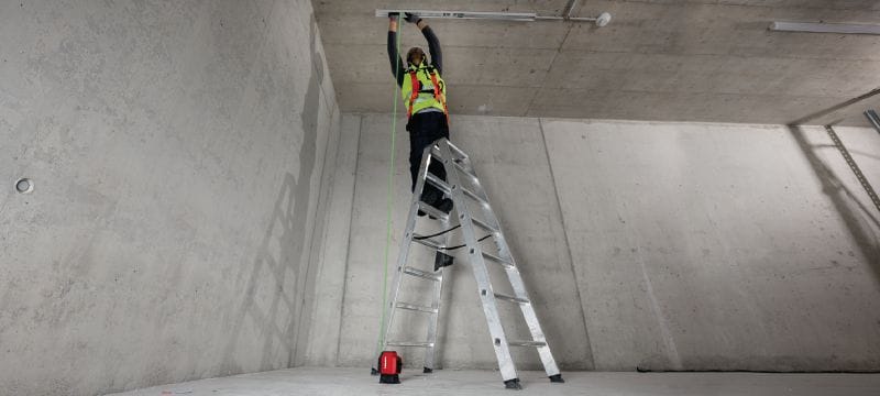 PM 2-PG zöld szintező lézer Zöld pontlézer 2 jól látható ponttal függőzéshez és függőleges beigazításhoz Alkalmazások 1